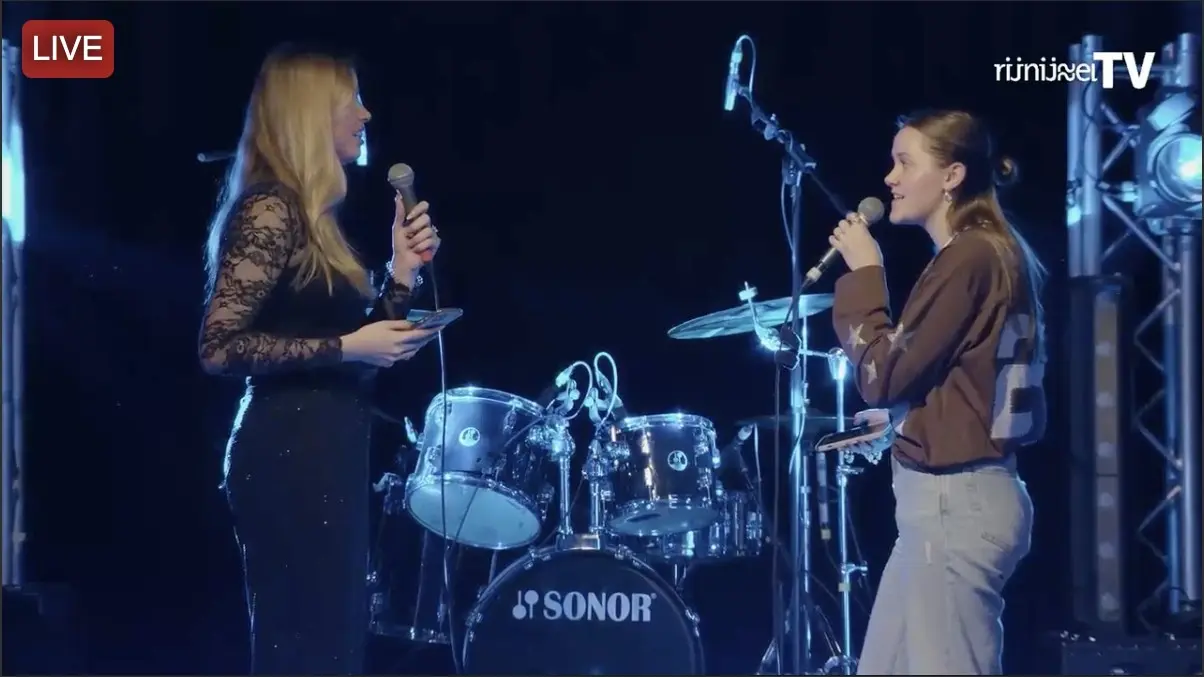 Zoey van Schijndel en Nienke Janssen