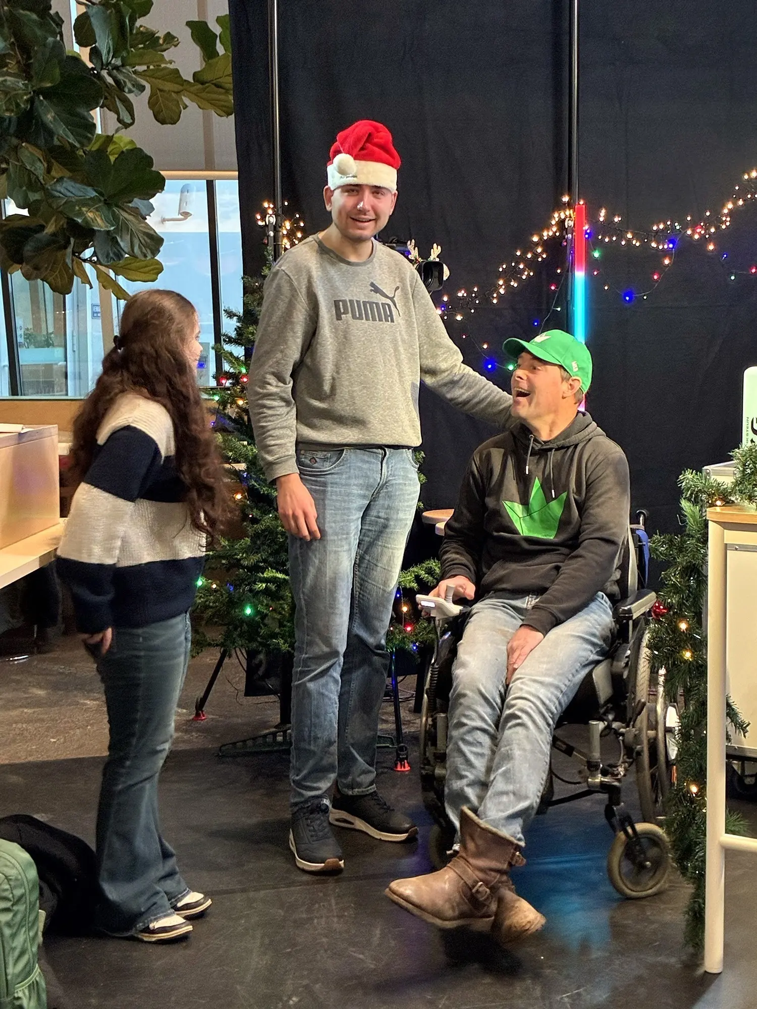 Serious Request radioshow met Bram, Bas en Esmee